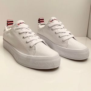 Nautica Sneakers